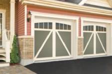 Tout ce que vous devez savoir sur les portes de garage de style champêtre