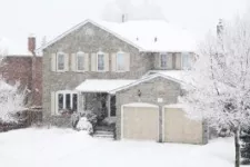 Voici pourquoi vous devriez avoir une porte de garage bien isolée !